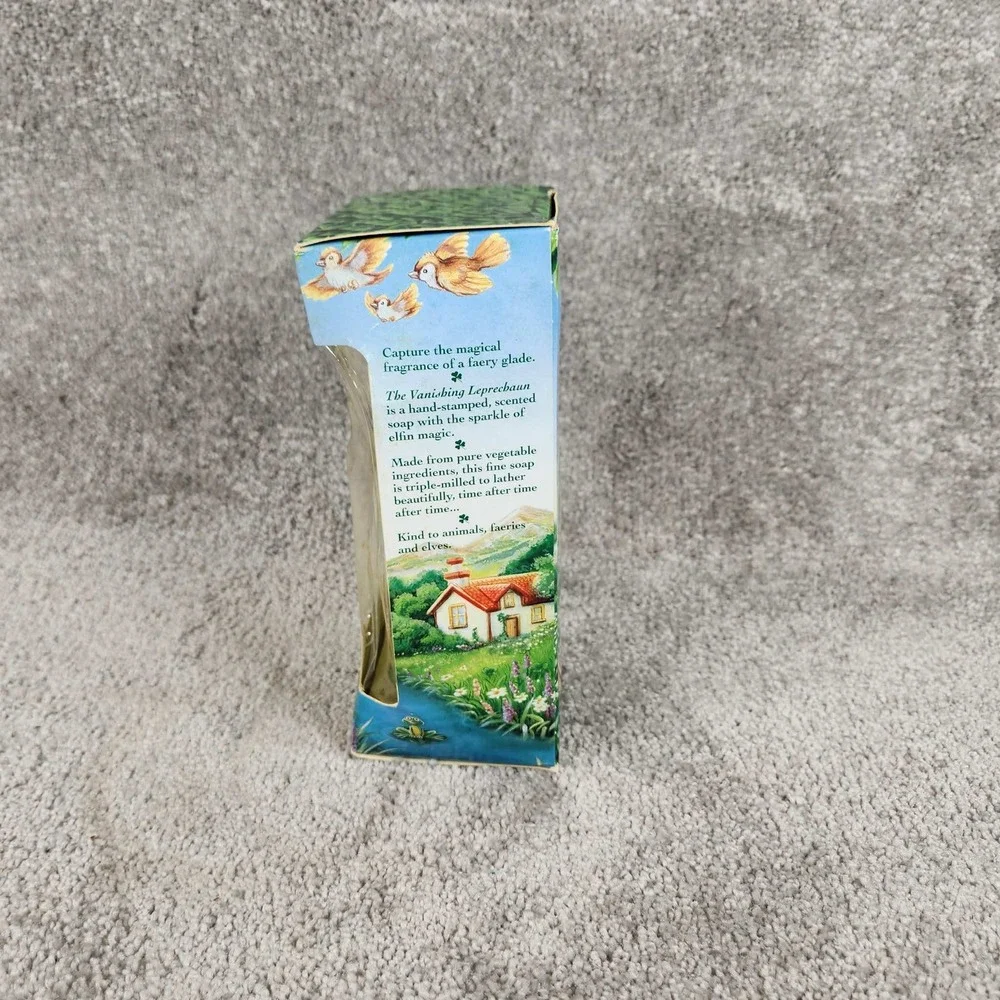 Lillian Vernon Leprechaun Soap Green‎ Vanishing Triple-Milled Scotland 5.3oz